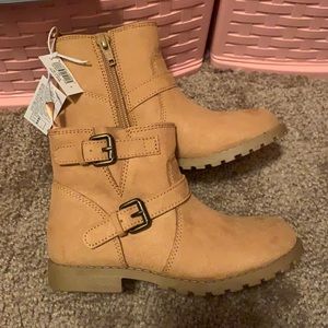 GIRLS TAN ANKLE BOOTS